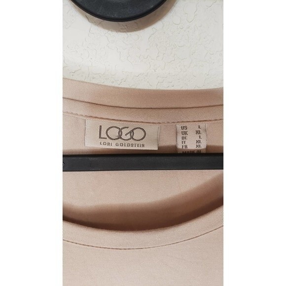 LOGO by Lori Goldstein Rayon 230 Long Sleeve Top w/ Handkerchief Hem - Large - Picture 3 of 9